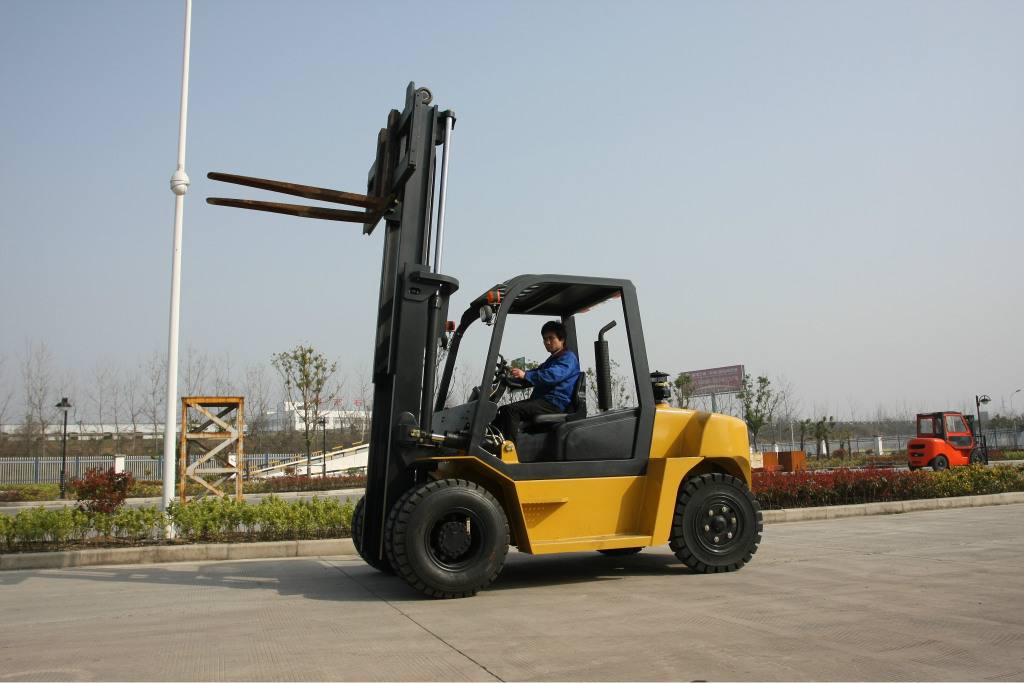 ���f�������늄�(d��ng)��܇�cҺ�����܇�^(q��)�e����